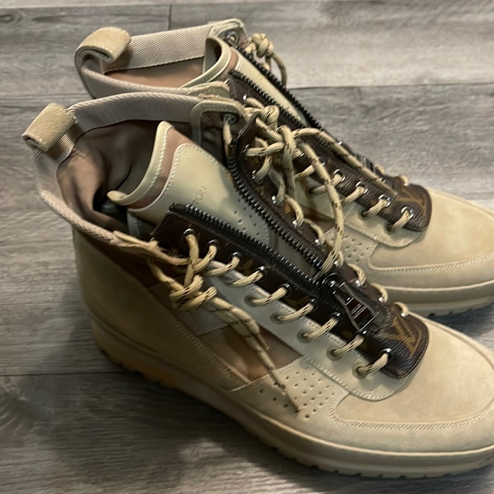 Louis Vuitton boot